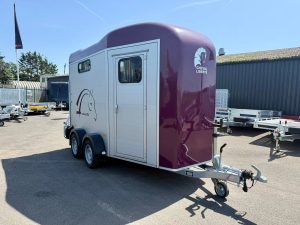 Cheval Liberte Touring XL with Tack Room & New SOS System
