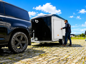 Debon Roadster C700 Box Trailer, 3.76m x 1.81m x 2.01m, Twin Axle, 2,600kg