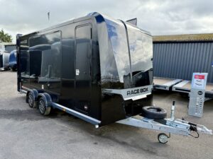 Brian James Race Box 610 - 4.5m x 1.9m 3000kg 12" Wheels