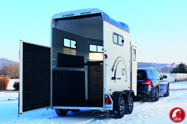 Touring One Single Horse Trailer - Image 8