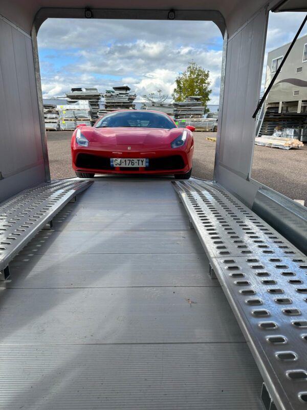 Debon Roadster C2000 Enclosed Car Transporter - Image 14