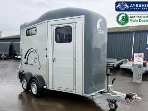 Cheval Liberte Touring Country with Built-In Tack Room