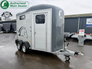 Cheval Liberte Touring Country with Built-In Tack Room