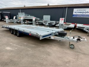 Brian James T Transporter 231 - 5.5m x 2.24m, 3500kg, 3 Axle, 10" Wheels