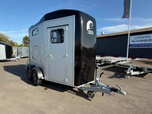 Pre-Owned 2024 Cheval Liberte Touring Country with Built-In Tack Room With Upgraded Alloy Wheels, Exterior Tie Bar & SAS Hitch Lock